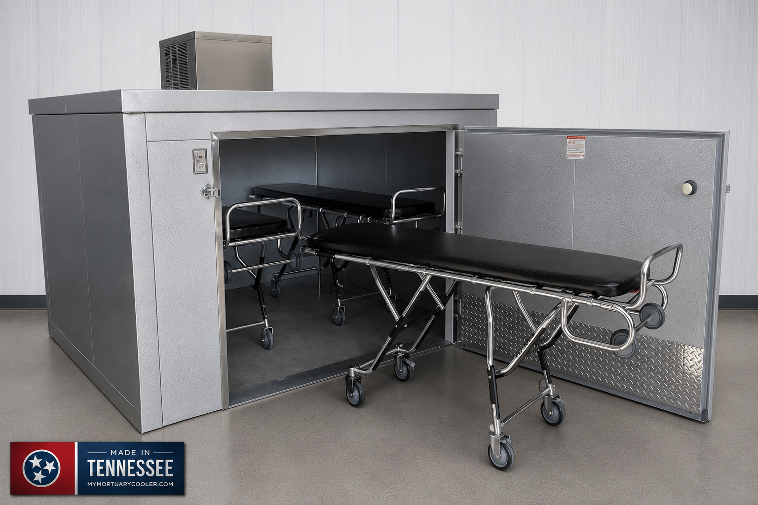 【美品】Allan Drexcell 3/4 No.AE 3 Body Triple-Wide Roll-In Mortuary Cooler | Parallel Cadaver Cot