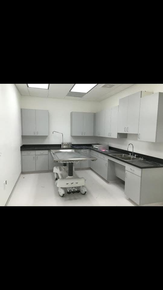 Porcelain Embalming Tables: A Buyer’s Guide - American Mortuary Coolers & Equipments