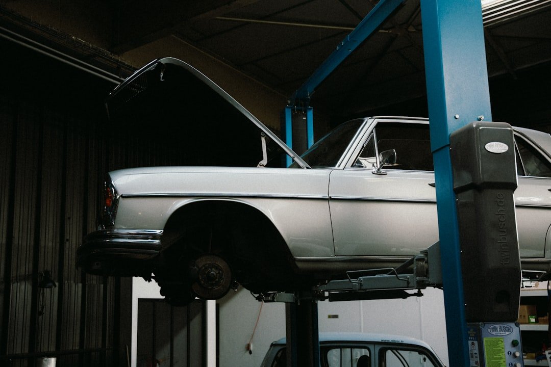 The Ultimate Guide to Choosing the Best Auto Lift for Your Garage - American Mortuary Coolers & Equipments