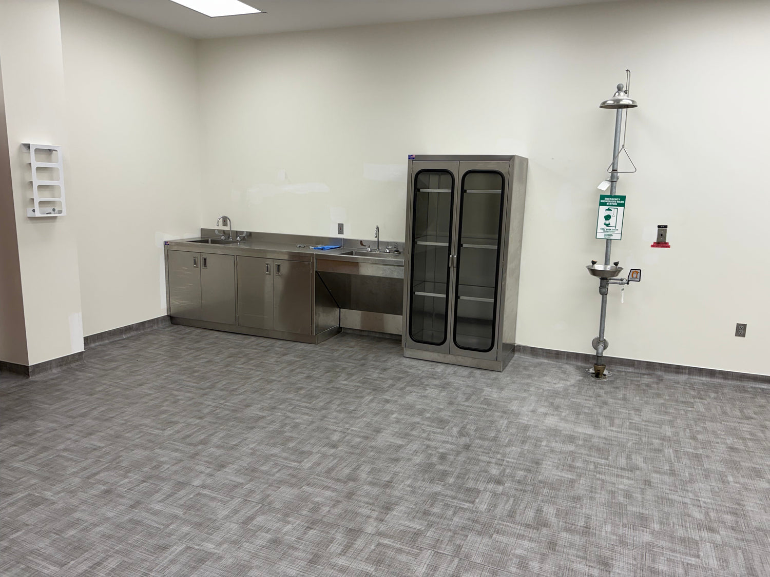 Why Custom Casework Cabinetry Improves Workflow in Medical Labs - American Mortuary Coolers & Equipments
