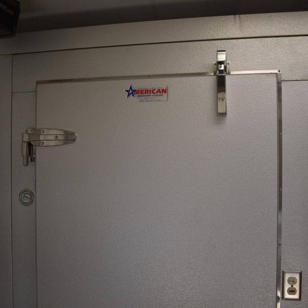 10x12 Walk-In Mortuary Cooler - view 12