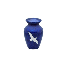 Soaring Home Artist Keepsake Urn — ISU-RJ-0040