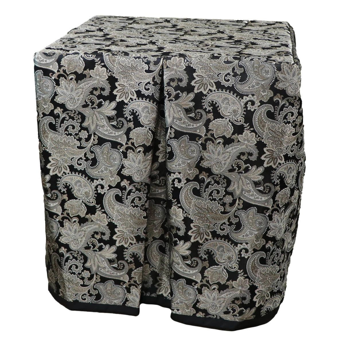 Black Floral Presentation Table
