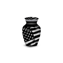 American Flag Black & White Designer Keepsake Urn — ISU-RJ-0106