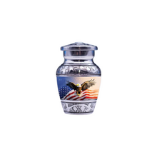 American Flag & Eagle Designer Keepsake Urn — ISU-RJ-0107