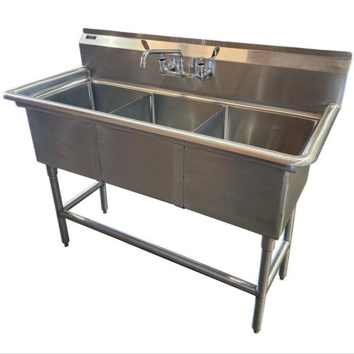 Triple Surgical Scrub Sink Station